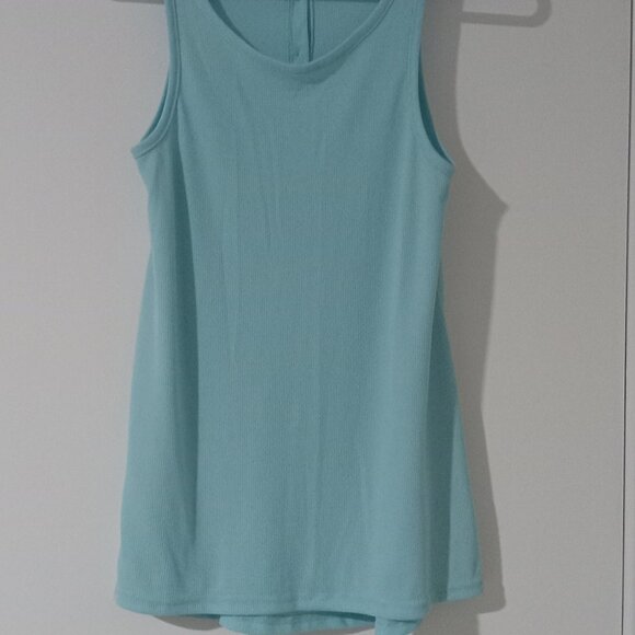 Magazine top crop blue TP/XS  with 5 blue buttons in front very soft material - Picture 5 of 6